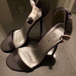 Never worn-Cathy Jean black ankle strap heels